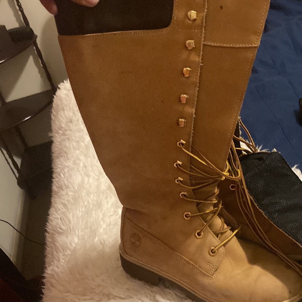 Boots - Picture 6 of 6